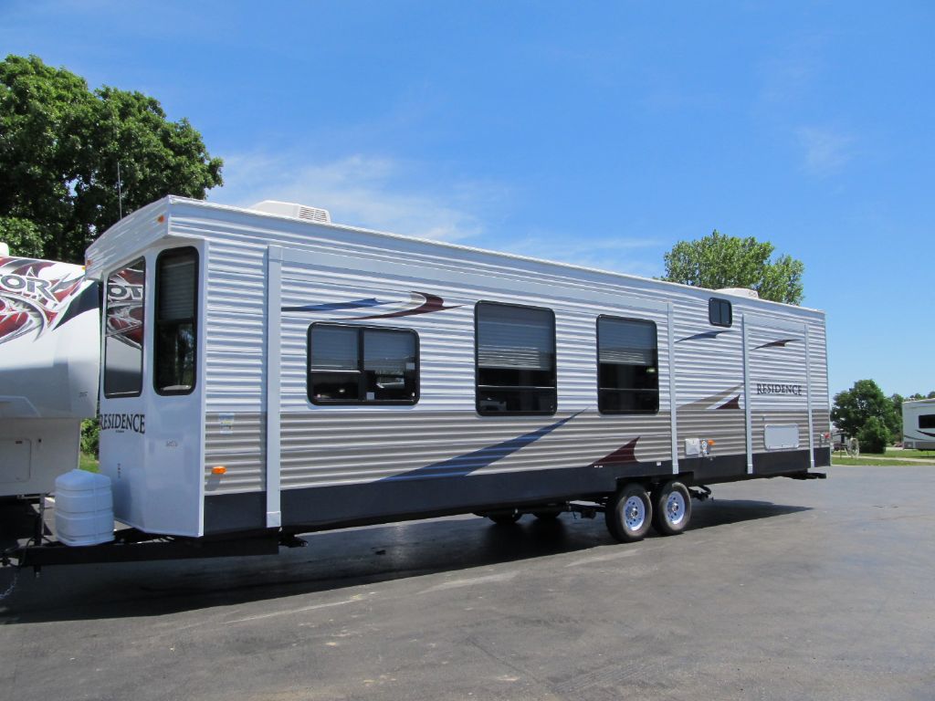 camper travel trailer