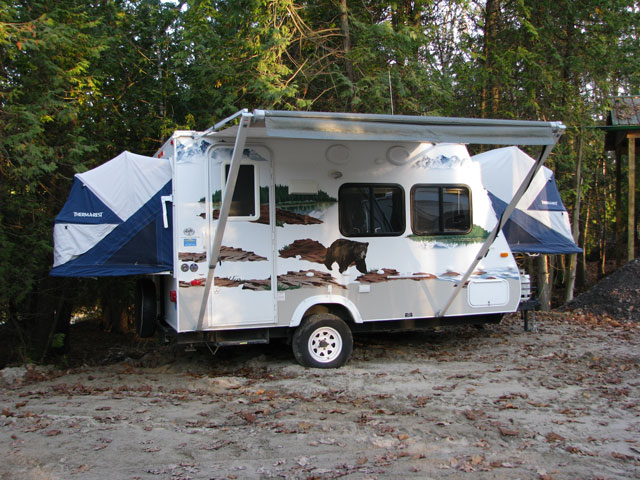 hybrid camping trailers