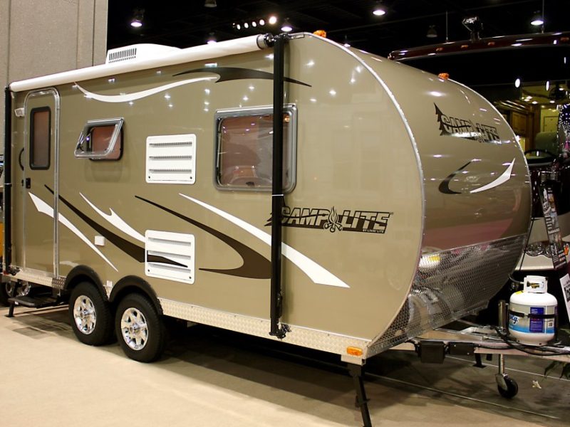lightest camper trailer